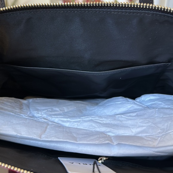 NEW!! Furla Extra Large Calypso Tote Bag – Designer Nylon & Leather Shoulder Bag - Picture 9 of 12